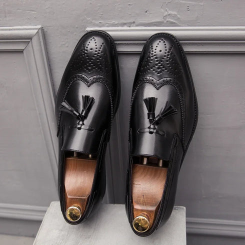 Luxury Black Low Heeled Tassels Loafers for Men Business Dress Shoes
