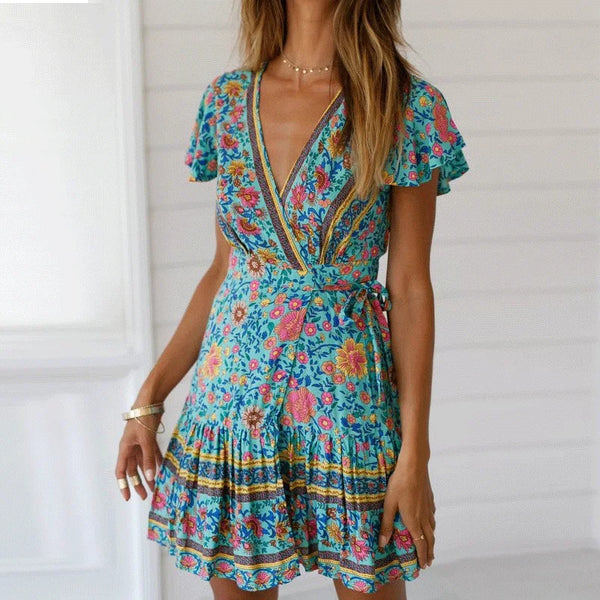 Elegant Women's Bohemian Summer Dress Knee-Length Lace-Up Design