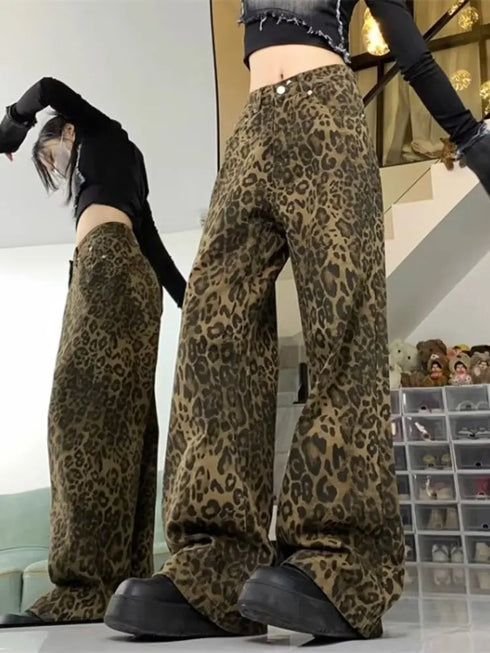 Vintage Women's Leopard Print High Waist Straight Leg Jeans for Trendy Y2K Hip Hop Style and Casual Fall Outfits