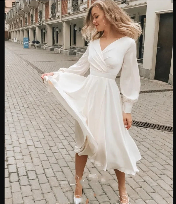 Boho Chiffon A-Line Wedding Dress Long Sleeve V-Neck Knee Length Beach Gown With Lace Details