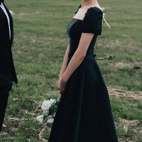 Elegant A Line Wedding Dresses Vintage Square Collar Bridal Dress with Short Sleeve Customized