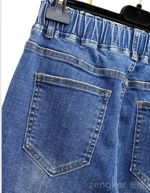Extra-Large Stretch Harem Jeans for Women with Elastic Waist, Ideal for Stylish Fall Outfits and Comfortable Everyday Wear, Perfect for Middle Age Fashionistas