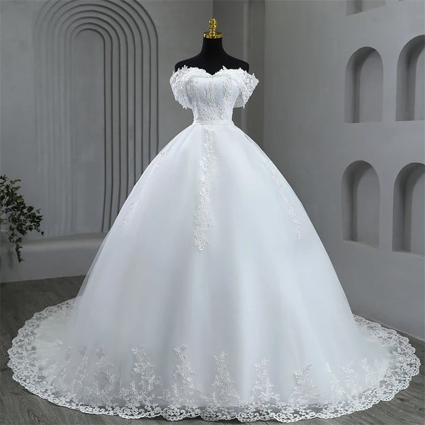 Plus Size White Wedding Dresses Off The Shoulder Wedding Gowns Elegant Long Appliques Pearls Bridal Dress