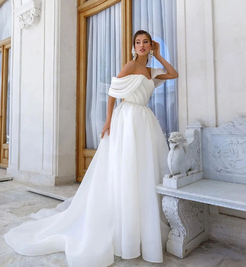 Elegant Off The Shoulder Organza Wedding Dresses A-Line Boho Gowns