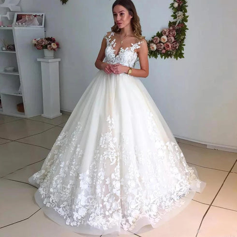 BEPEITHY Customized O Neck Ball Gown Wedding Dresses Lace Bodice Court Train Bridal Dresses