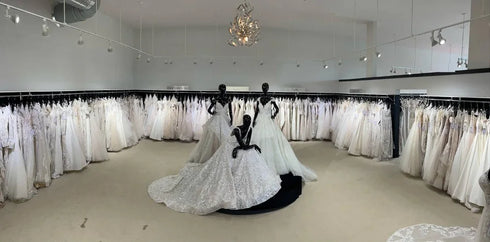 Customized Jiayigong Applique Wedding Party A-line Gown