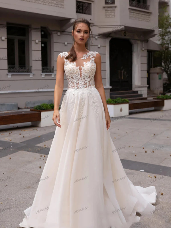 Vintage Wedding Dresses A-Line Graceful Gowns Lace Appliques