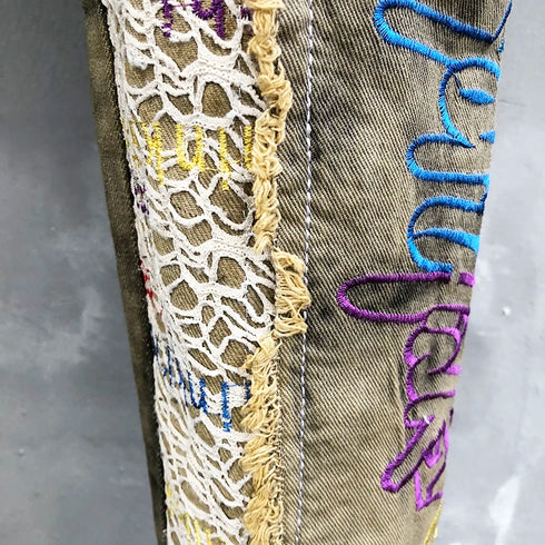 Punk Motorcycle Inspired Men’s Embroidered Splicing Jeans – Slim Fit Hip Hop Style Full Length Denim Pants for Trendy Looks