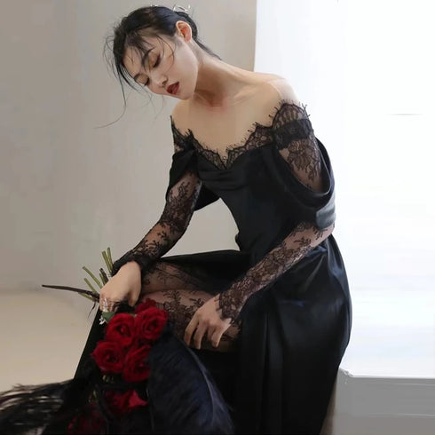 Customized Illusion Tulle Off Shoulder Lace Wedding Gowns A Line Long Sleeves Ruched Satin Bridal Dress