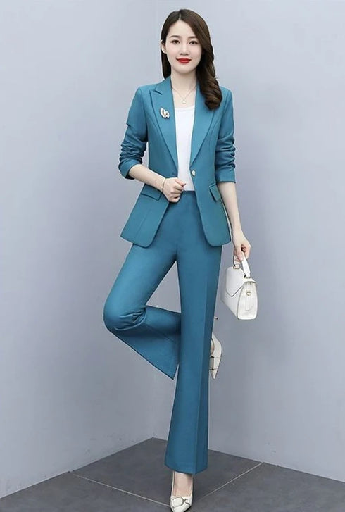 Elegant Women's Blazer and Wide Leg Trouser Suit Set - Classy Two Piece Outfit with Flare Pants for Office and Formal Occasions
