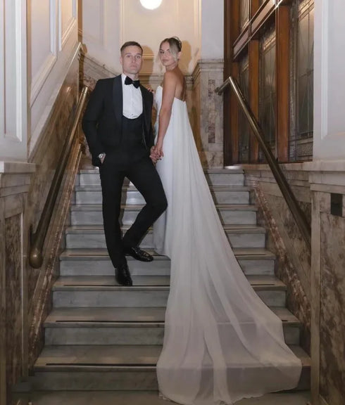 Modern Sheath Wedding Dress Off The Shoulder Detachable Chiffon Train Elegant Bridal Gown