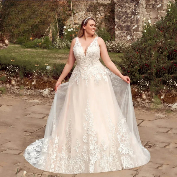 Boho Plus Size Wedding Dress V-Neck Sleeveless Appliqué Lace Up Back Floor Length Bridal Gown