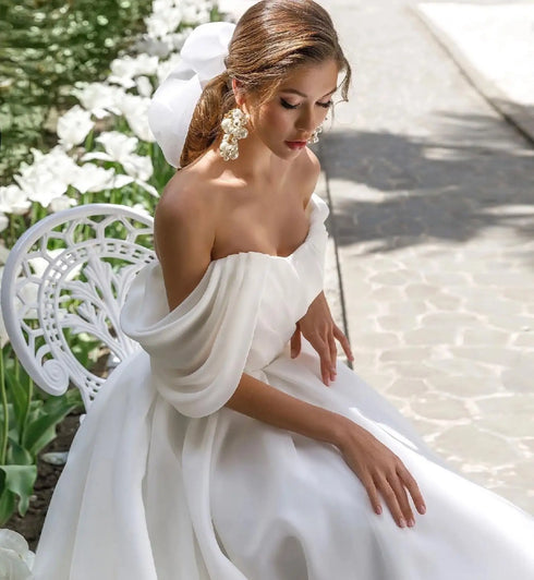 Elegant Off The Shoulder Organza Wedding Dresses A-Line Boho Gowns