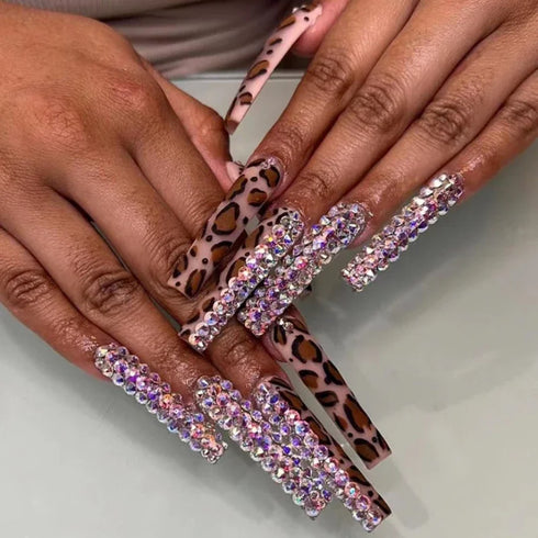 Charming 3D Flower Press on Nail Art with Cute Leopard Print Design - Stylish Almond Shape Ballet False Nails for Daily and Vacation Manicure