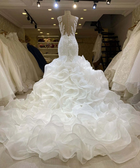 Customized Plus Size Wedding Dresses with Lace Up Back and Floor Length Design