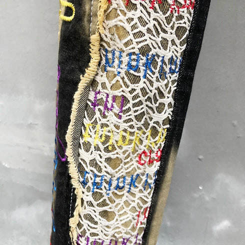 Punk Motorcycle Inspired Men’s Embroidered Splicing Jeans – Slim Fit Hip Hop Style Full Length Denim Pants for Trendy Looks