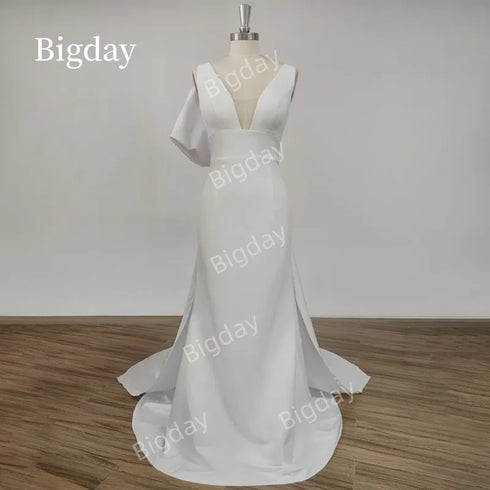 Mermaid Wedding Dress Detachable Train Bow V-Neck Elegant Bridal Gown Sleeveless Customized