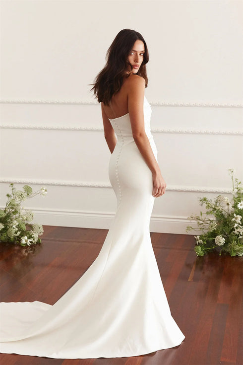 Kyoto White Strapless Mermaid Wedding Dress Pleated Formal