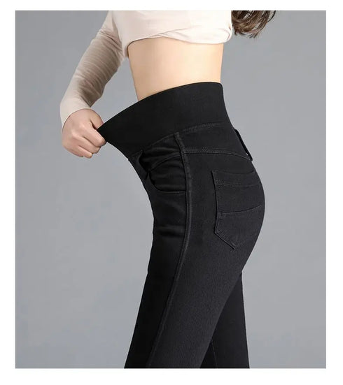 Korean Casual Plus Size Skinny Denim Jeans for Women - High Waist Pencil Pants Perfect for Spring and Autumn Streetwear, Featuring Pockets and Slight Stretch - Ideal for Stylish Fall Outfits with Jeans