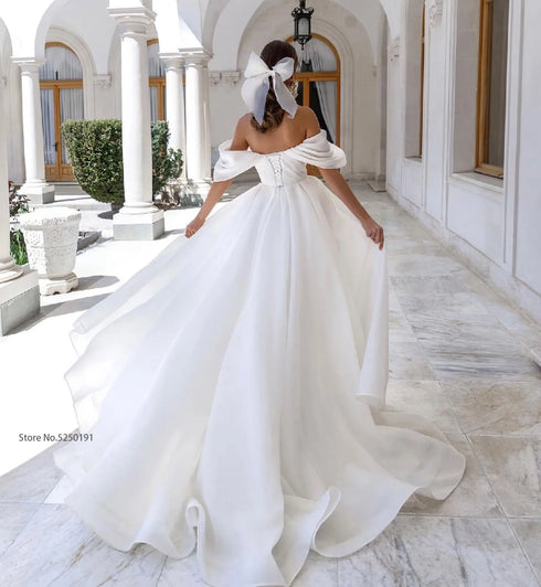 Elegant Off The Shoulder Organza Wedding Dresses A-Line Boho Gowns
