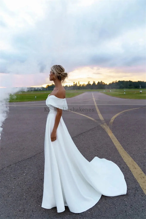 White Mermaid Satin Wedding Dresses with Detachable Overskirt Train Customized Bridal Dress 2 in 1 Gowns