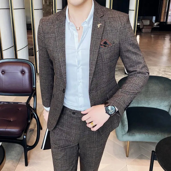 Stylish Men's Slim Fit Business Suit Two-Piece Set for All Seasons