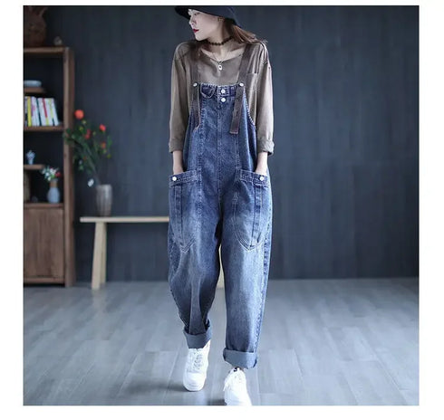 Casual Vintage Loose Fit Jeans for Women – Effortless Spring and Autumn Style with Age-Reducing Denimbib Design for Chic Fall Outfits