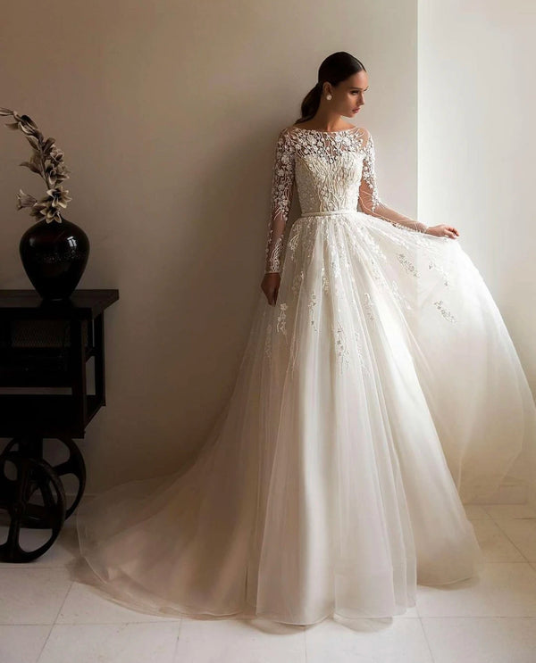 A-line Tulle Wedding Dress Long Sleeve V-neck Plus Size Lace