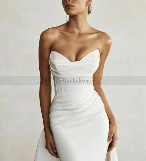 Chic White Satin Mermaid Wedding Dresses with Long Train