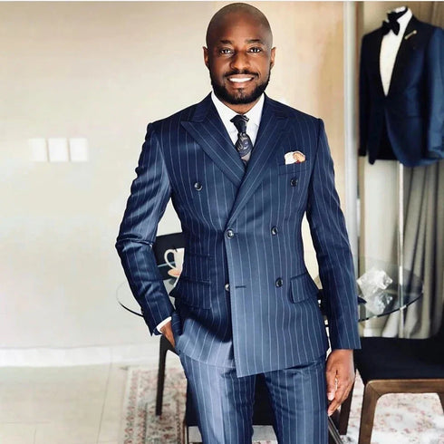 Male Formal Casual Suit with Peak Lapel Double Breasted Blazer and Pants for Weddings