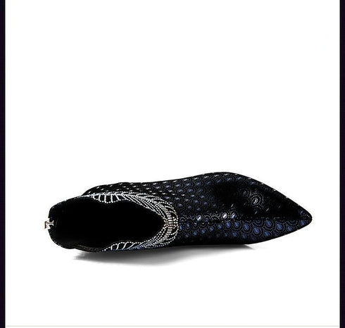 Elegant Embossed Stiletto Pumps with Peacock Pattern for Women - Perfect for Autumn Banquet Parties