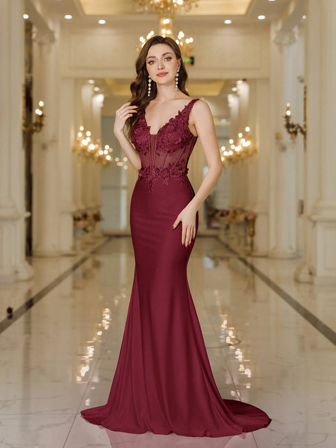 Elegant Mermaid Wedding Dress with Lace and Pearls Backless Design