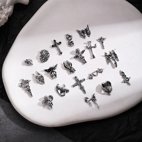 20pcs Gothic Punk Halloween Nail Art Charms - 3D Alloy Decorations Featuring Retro Angels, Ghosts, and Crosses for DIY Manicure Accessories