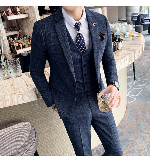 Stylish Business Casual Three-Piece Suit for Men with Vest and Trousers