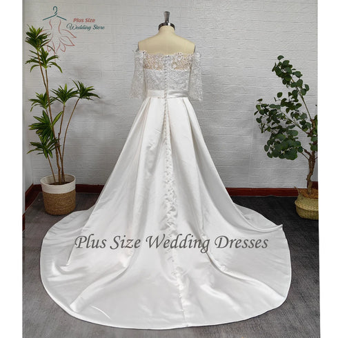 Modern Wedding Dresses Boat Neck Half Sleeves Bridal Gowns Lace Appliques A-Line Court-Train