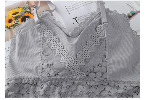 Luxe Lace Wireless Bralette for Women - Elegant Backless Camisole Crop Top Underwear with Floral Hollow Out Design, Perfect for Summer and Going Out