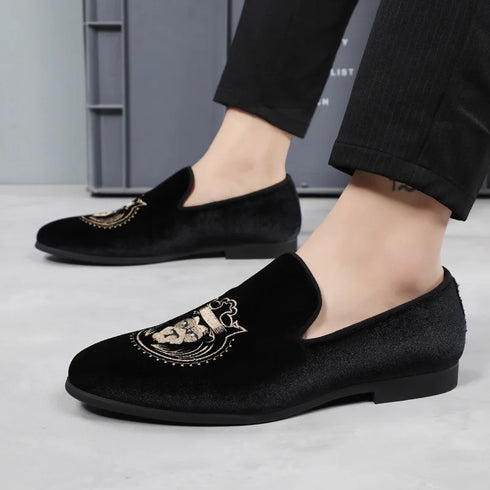 Luxury Pointed Toe Velvet Loafers for Men - Elegant Casual and Formal Dress Footwear with Embroidery Details for Weddings and Special Occasions