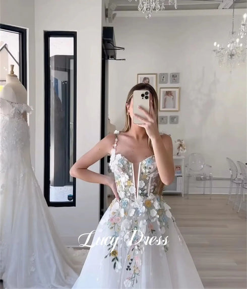 Lucy Customized Womens Dresses Gowns Wedding Dress Flower Decoration