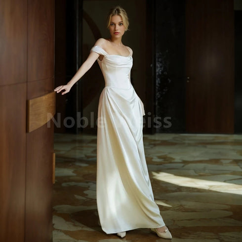Elegant Floor-Length Wedding Dress with One-Shoulder Style