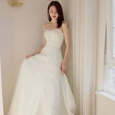 Customized Sexy Strapless Wedding Dress A-line Lace Up Elegance