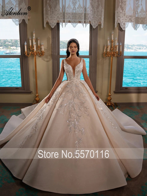 Alonlivn Custom Made Luxury Appliques Lace Ball Gown Wedding Dresses Chapel Train V-Neck Bridal Gowns