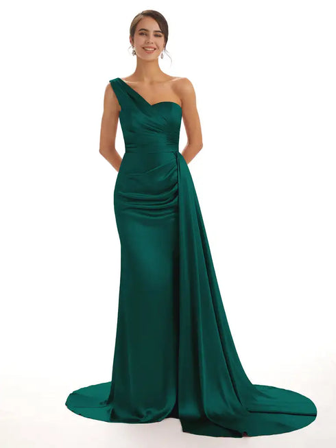 Satin Off-Shoulder Backless Pleated Bridesmaid Dress With Sweep Train Elegant Evening Gown