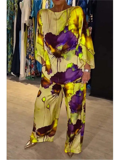 Elegant Satin Printed Two Piece Set for Women – Stylish Round Neck Top with Wide Leg Pants for Effortless Summer Outfits Inspo