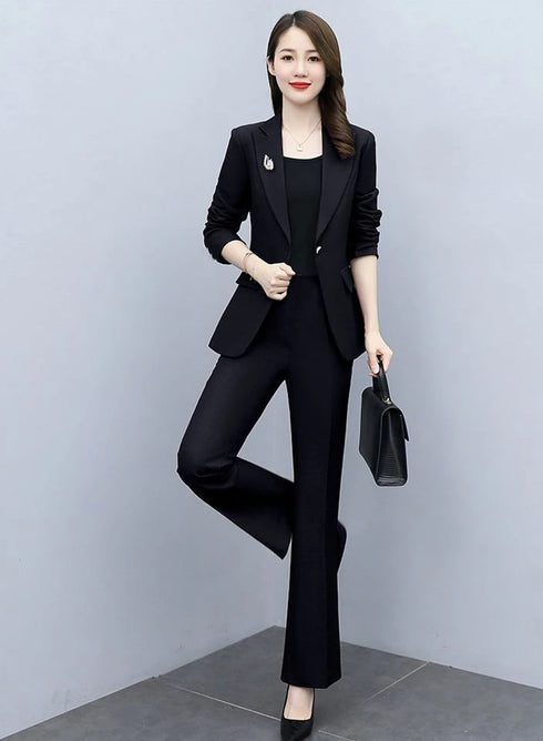 Elegant Women's Blazer and Wide Leg Trouser Suit Set - Classy Two Piece Outfit with Flare Pants for Office and Formal Occasions