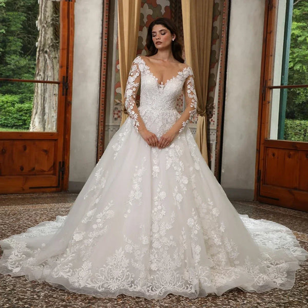 Boho Tulle V Neck A Line Lace Appliques Floor Length Wedding Dress Bridal Gown Elegant Silhouette
